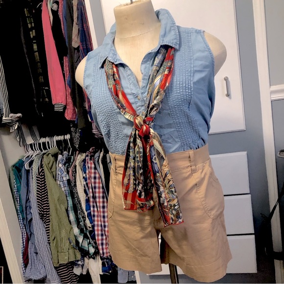 Sleeveless Denim Tunic Blouse - Picture 3 of 6